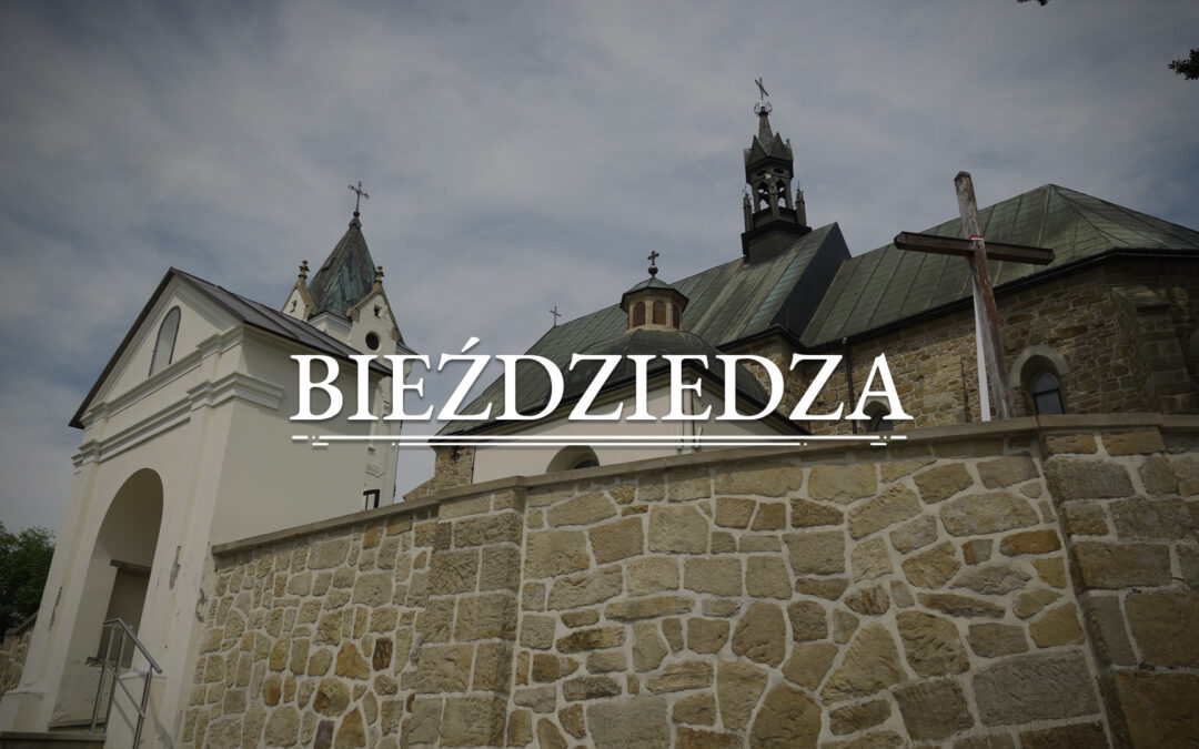 BIEŹDZIEDZA – Kościół pw. Trójcy Świętej